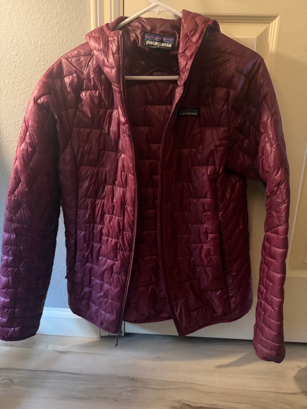 Patagonia Women's Burgundy Quilted Packable Puffer Jacket